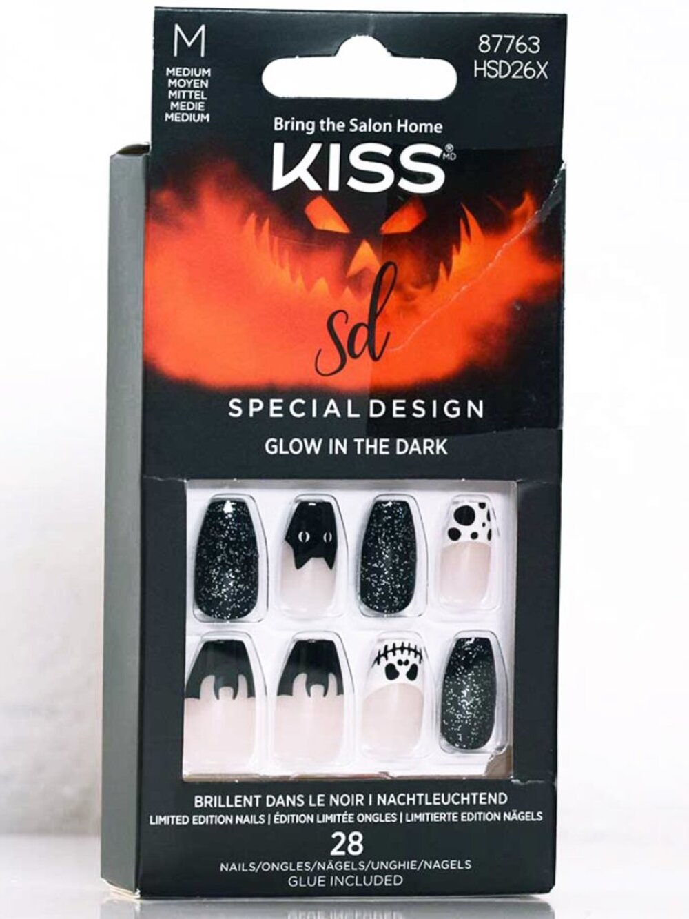 KISS Special Design Glow in the Dark Halloween Medium Nails - Here's Johnny